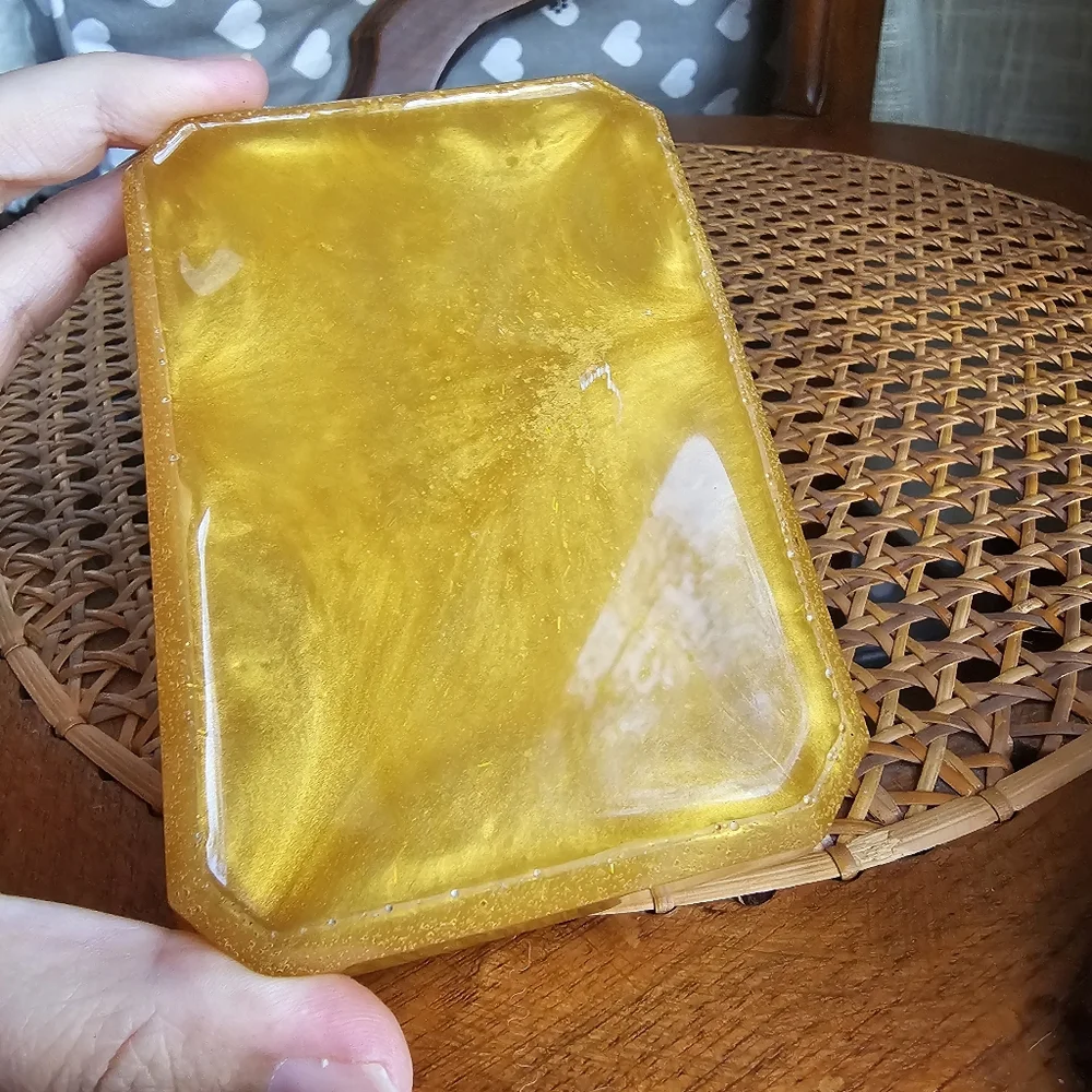 Handmade Gold Sparkle Shimmer Beautiful Beacons Resin Soap Dish